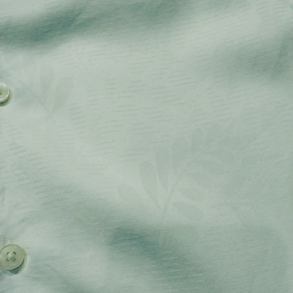 Large Tommy Bahama White Floral Shirt - Picture 5 of 7